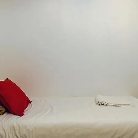 Apartman Plum Guide - Top Gun