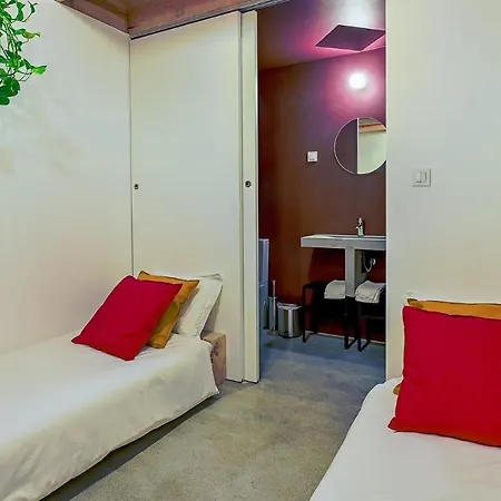 Apartman Plum Guide - Top Gun